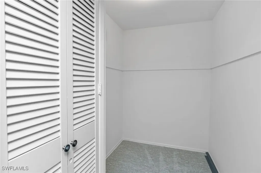 255 3rd Avenue S Naples FL 34102