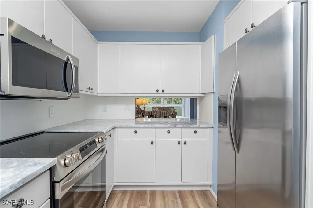 255 3rd Avenue S Naples FL 34102