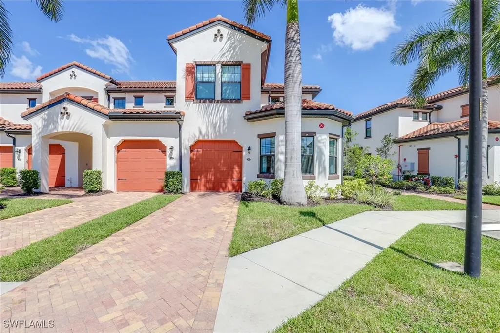 15145 Palmer Lake Circle Naples FL 34109