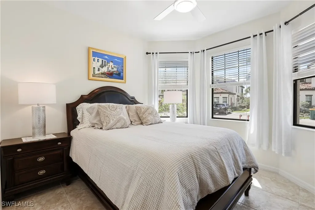 15145 Palmer Lake Circle Naples FL 34109