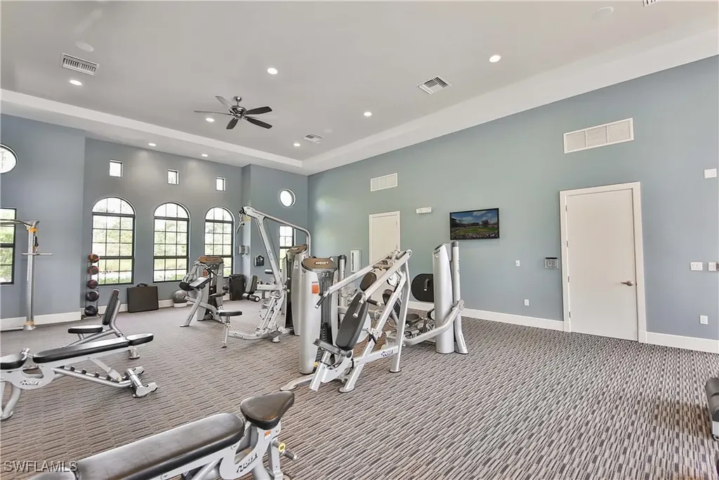 15145 Palmer Lake Circle Naples FL 34109