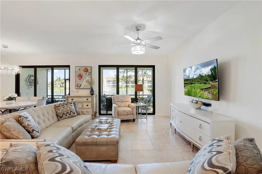 15145 Palmer Lake Circle Naples FL 34109