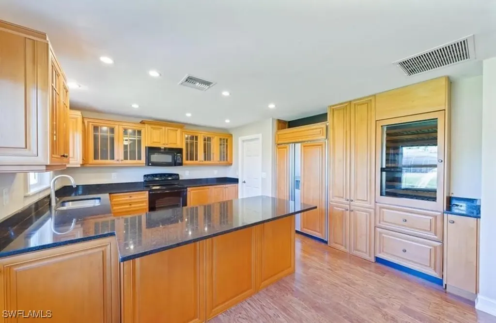 27100 Pine Avenue Bonita Springs FL 34135