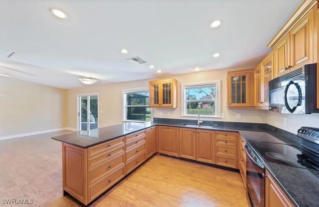 27100 Pine Avenue Bonita Springs FL 34135