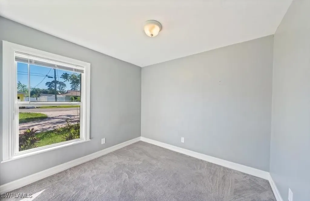 27100 Pine Avenue Bonita Springs FL 34135