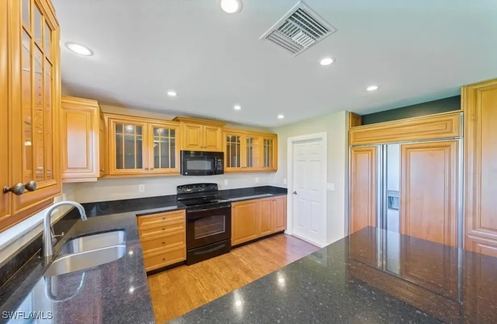 27100 Pine Avenue Bonita Springs FL 34135