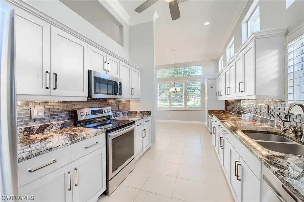 19319 Silver Oak Drive Estero FL 33967