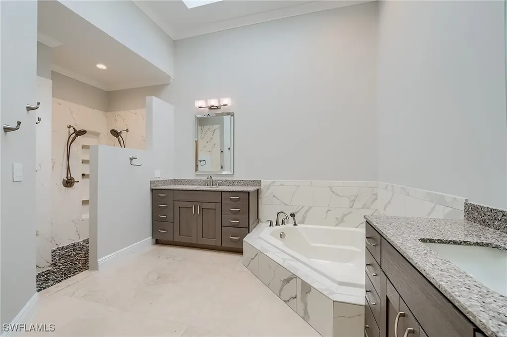 19319 Silver Oak Drive Estero FL 33967