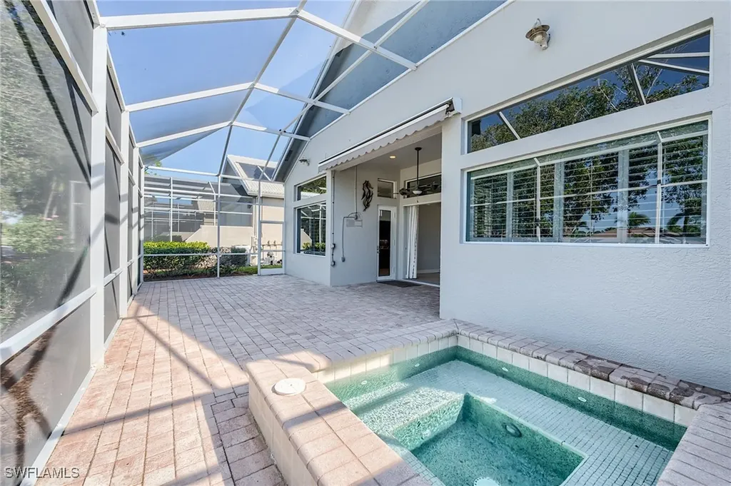 19319 Silver Oak Drive Estero FL 33967