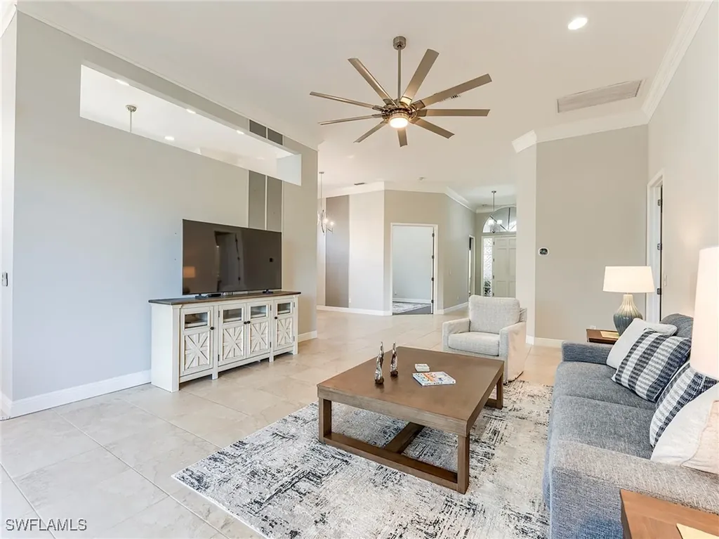 19319 Silver Oak Drive Estero FL 33967