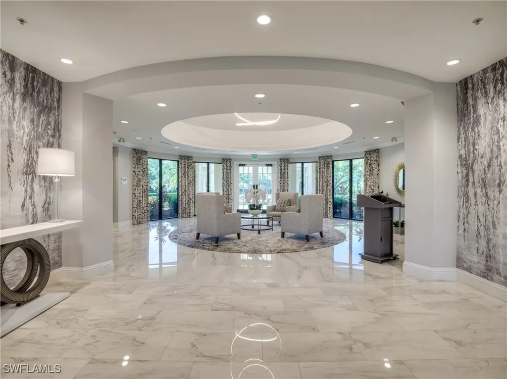 19319 Silver Oak Drive Estero FL 33967