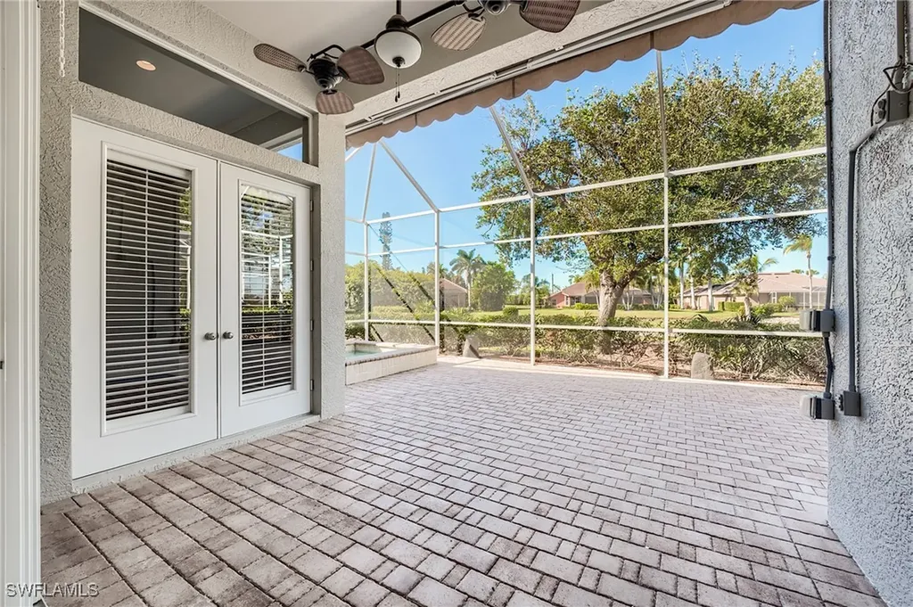 19319 Silver Oak Drive Estero FL 33967