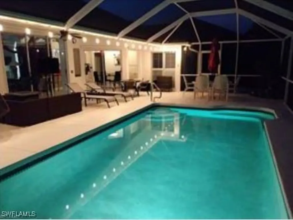 1499 Vintage Lane Naples FL 34104