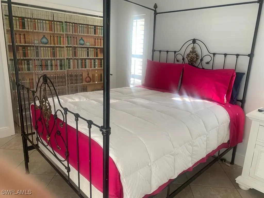 1499 Vintage Lane Naples FL 34104