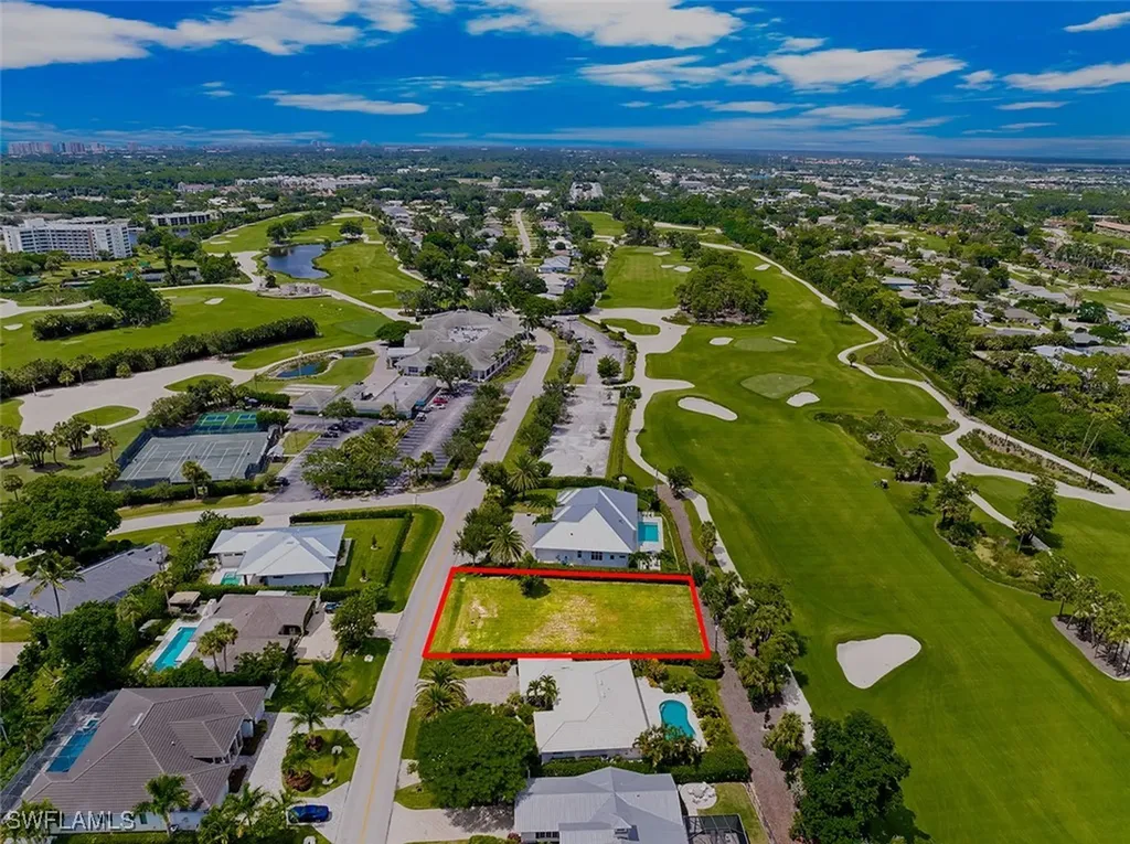 162 Burning Tree Drive Naples FL 34105