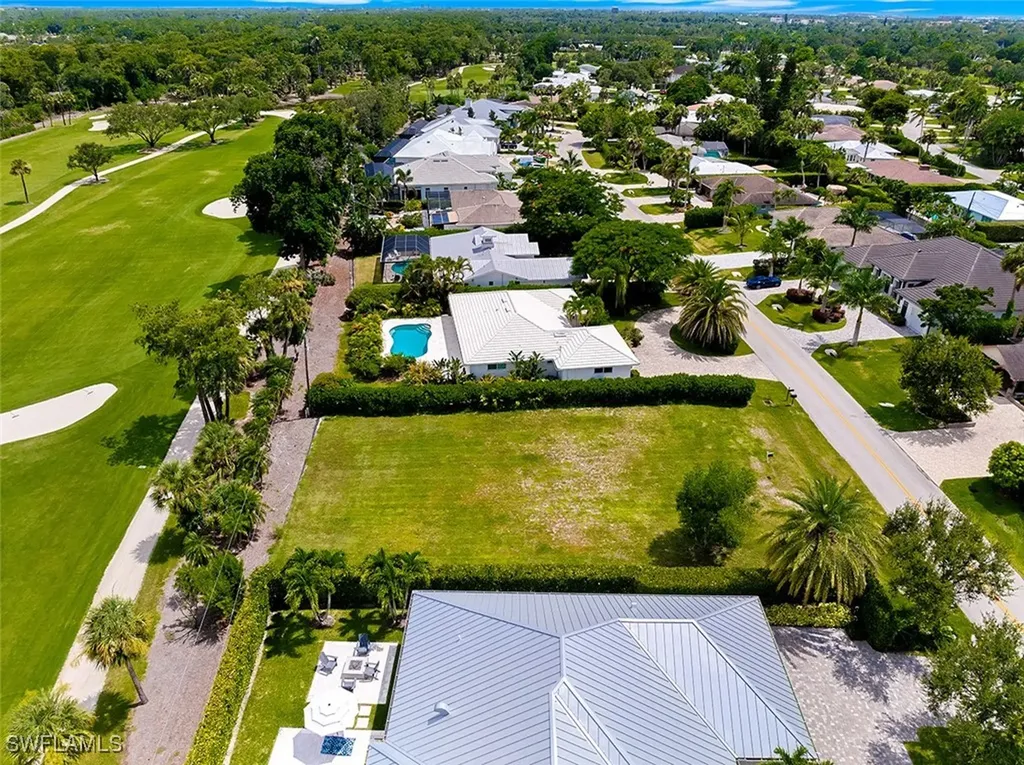 162 Burning Tree Drive Naples FL 34105