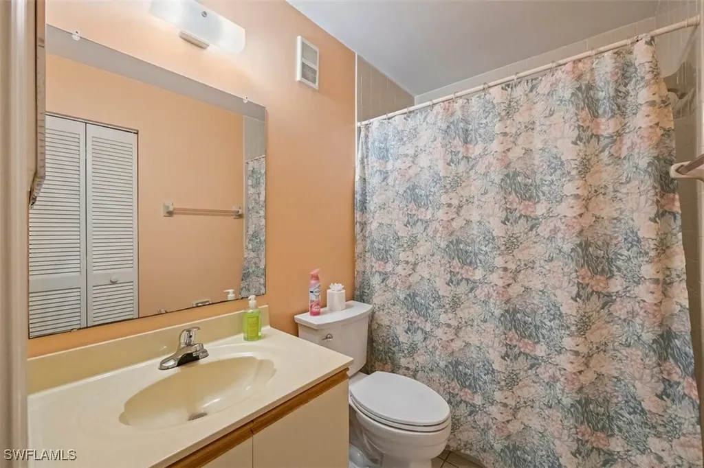 5975 Bloomfield Circle Naples FL 34112