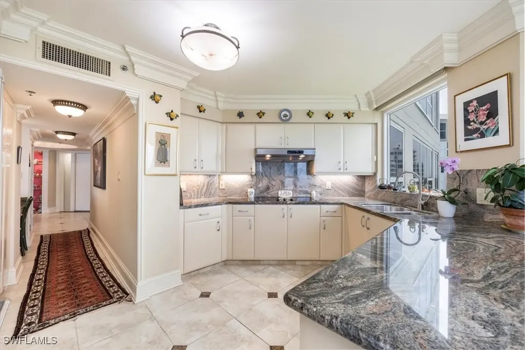 4251 Gulf Shore Boulevard N Naples FL 34103