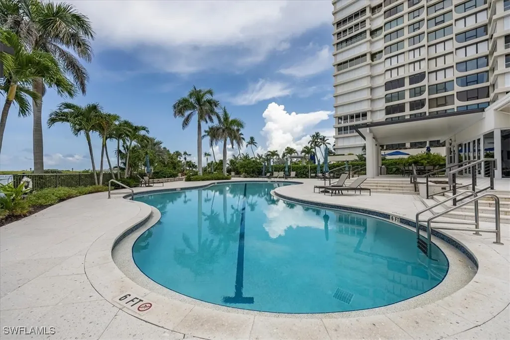 4251 Gulf Shore Boulevard N Naples FL 34103