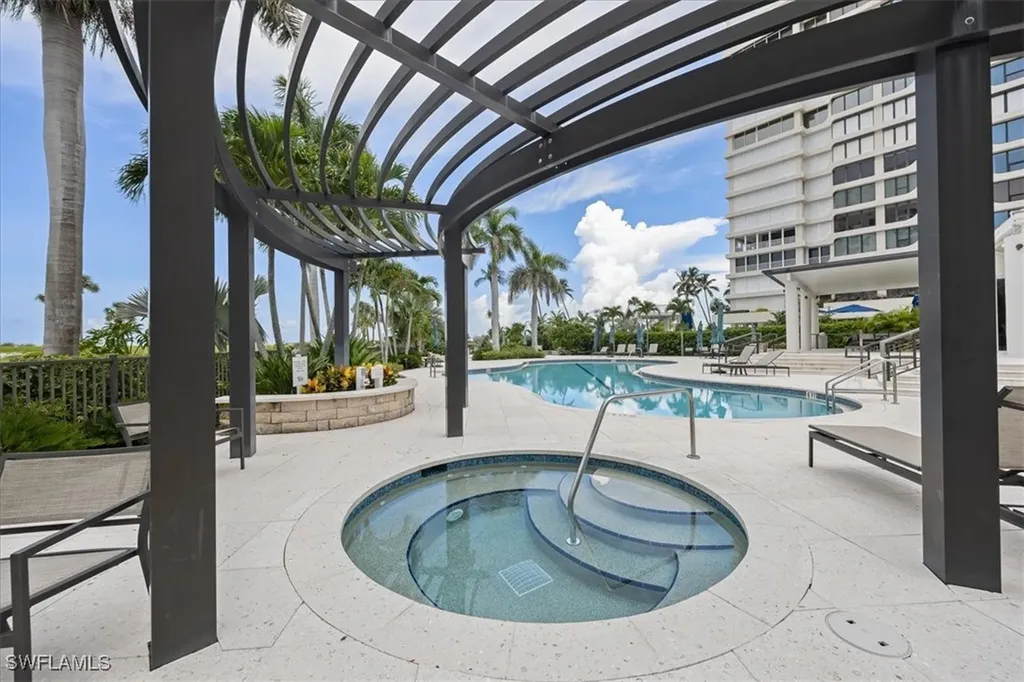 4251 Gulf Shore Boulevard N Naples FL 34103