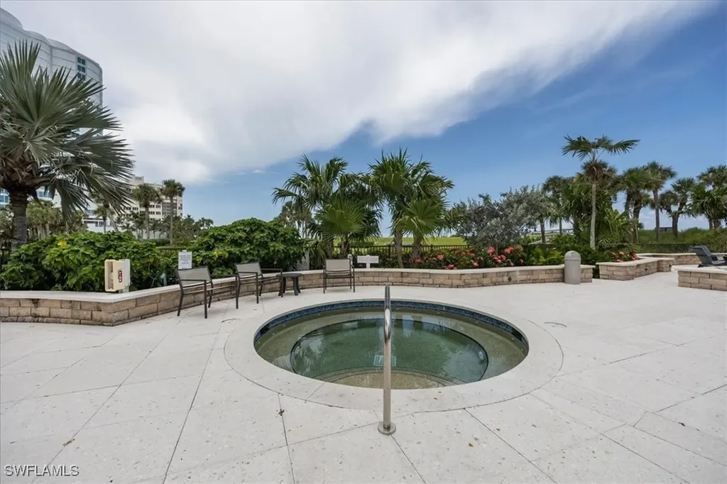 4251 Gulf Shore Boulevard N Naples FL 34103