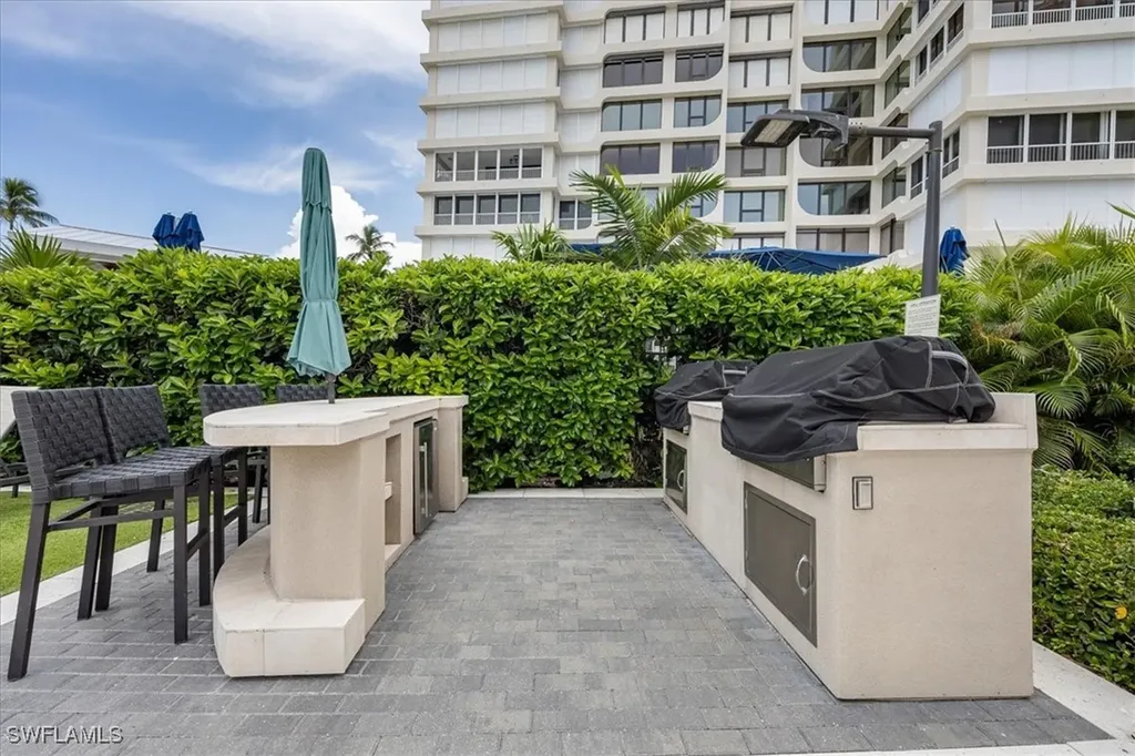 4251 Gulf Shore Boulevard N Naples FL 34103