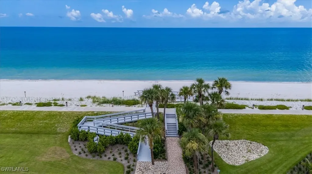 4251 Gulf Shore Boulevard N Naples FL 34103