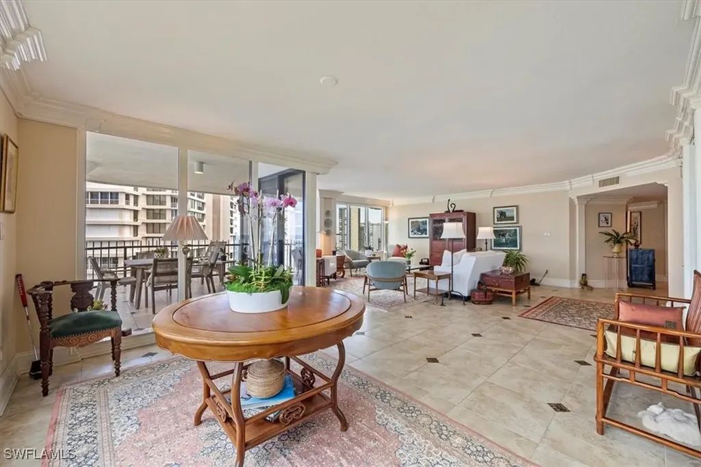 4251 Gulf Shore Boulevard N Naples FL 34103
