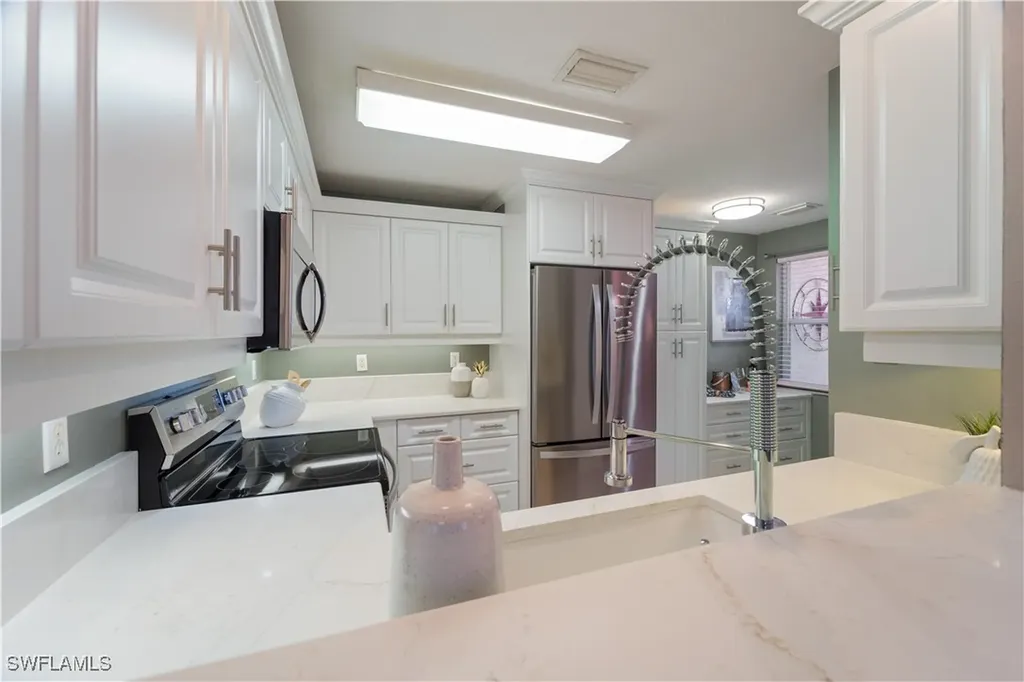 6910 Huntington Lakes Circle Naples FL 34119