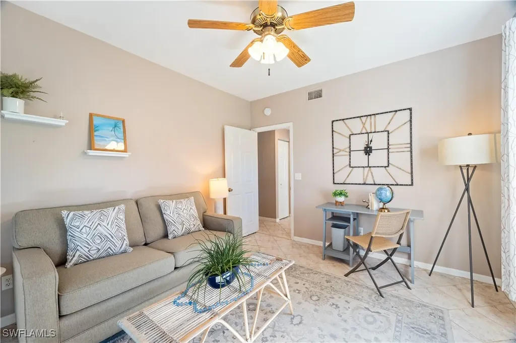 6910 Huntington Lakes Circle Naples FL 34119