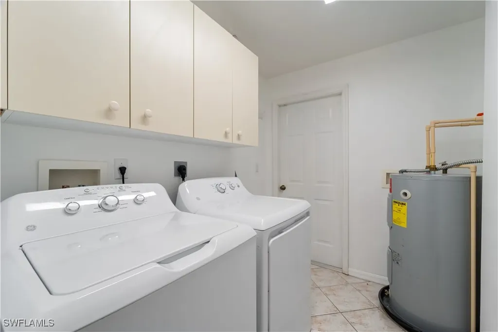 6910 Huntington Lakes Circle Naples FL 34119