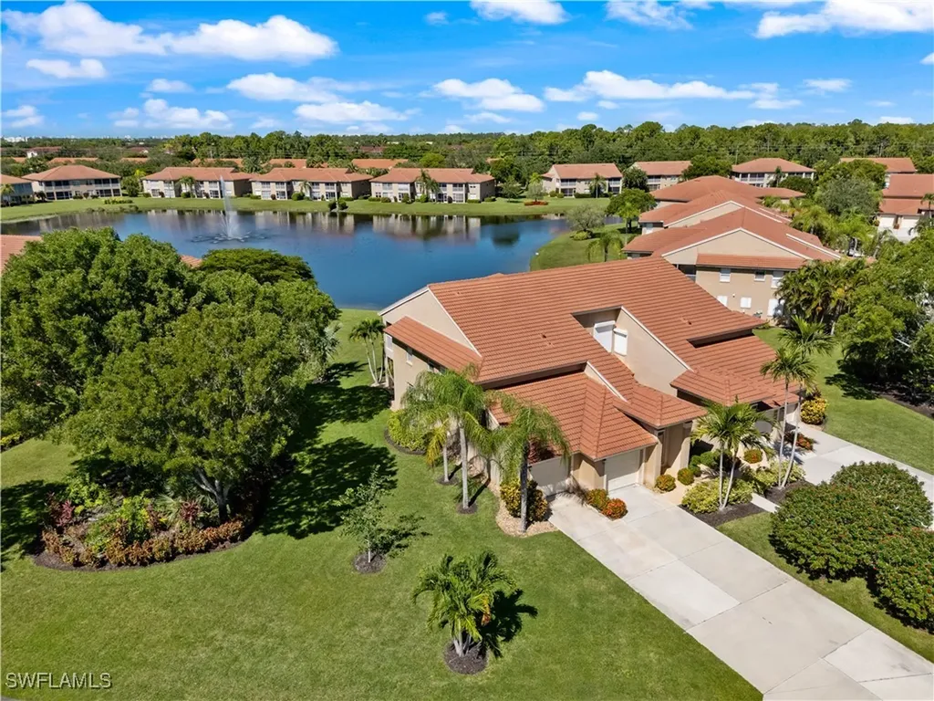 6910 Huntington Lakes Circle Naples FL 34119