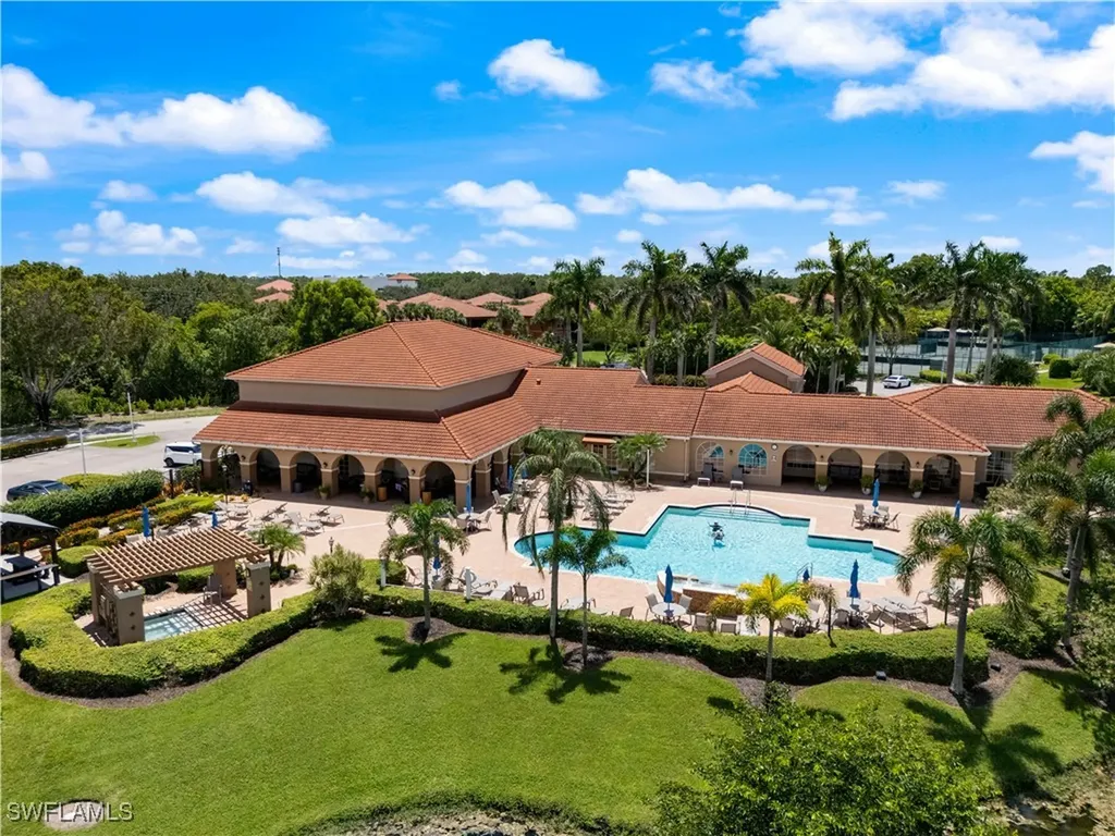 6910 Huntington Lakes Circle Naples FL 34119