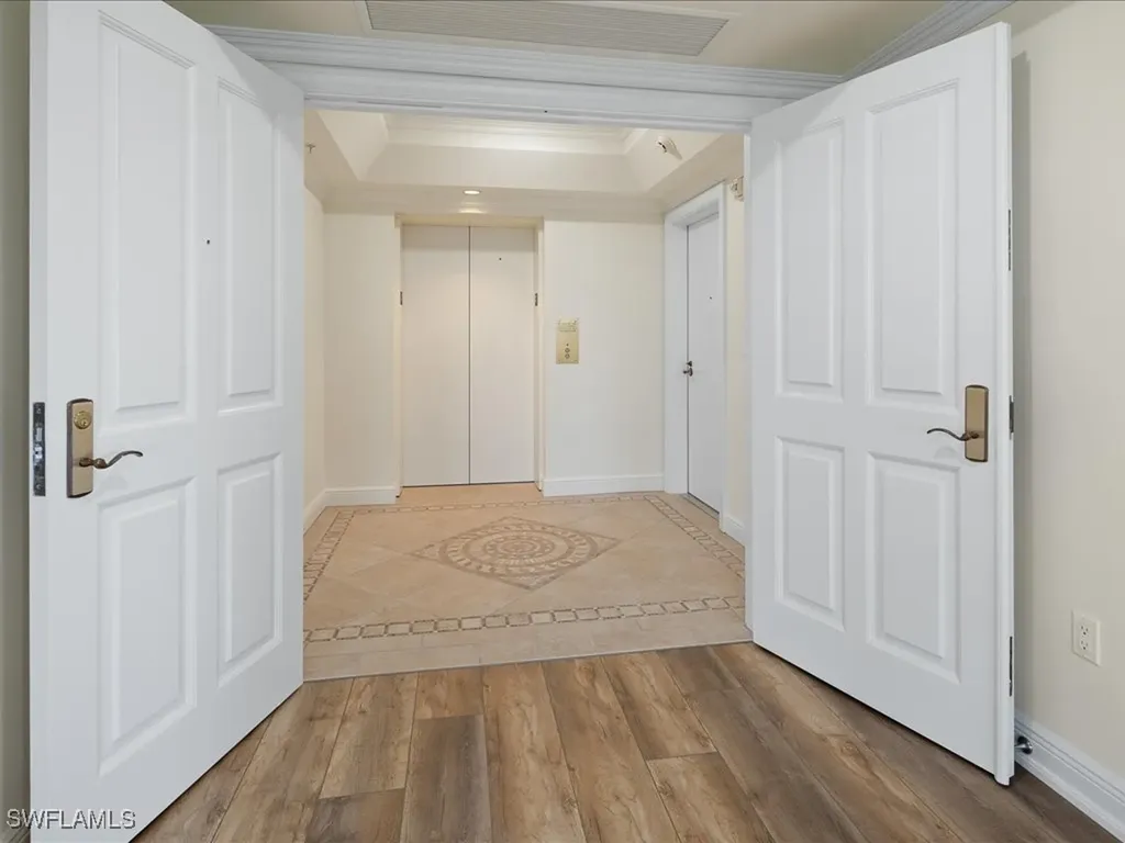 1060 Borghese Lane Naples FL 34114