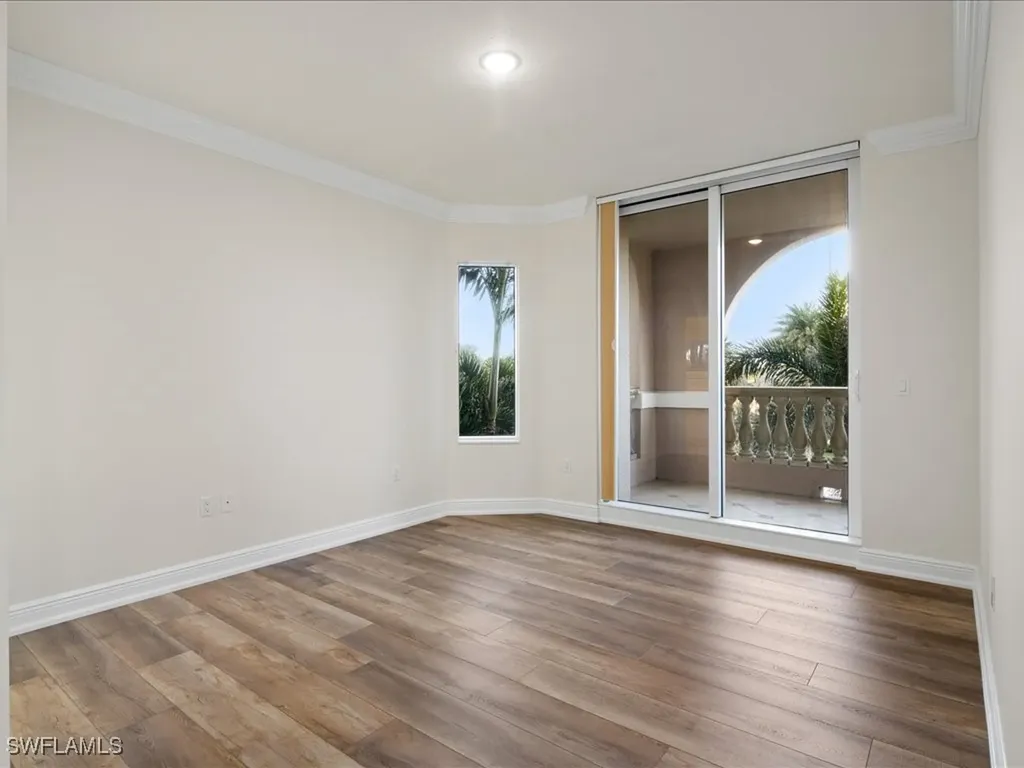 1060 Borghese Lane Naples FL 34114