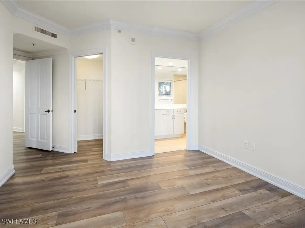 1060 Borghese Lane Naples FL 34114