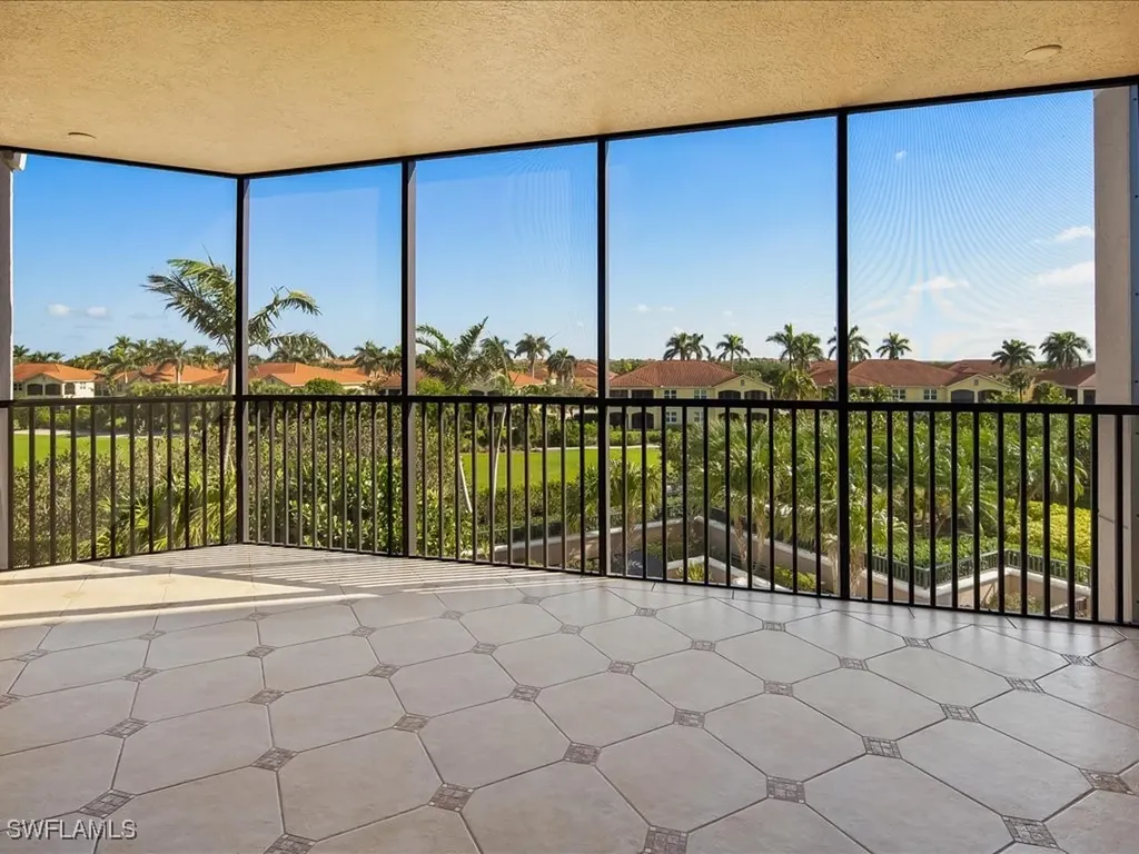 1060 Borghese Lane Naples FL 34114