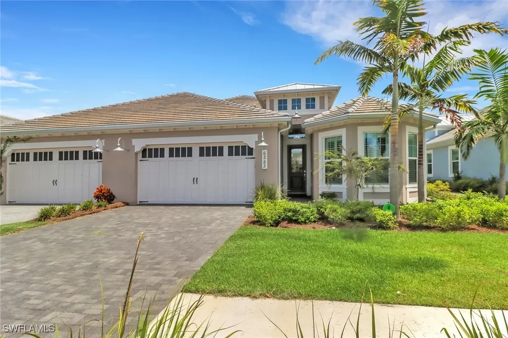 6283 Arriba Avenue Naples FL 34113