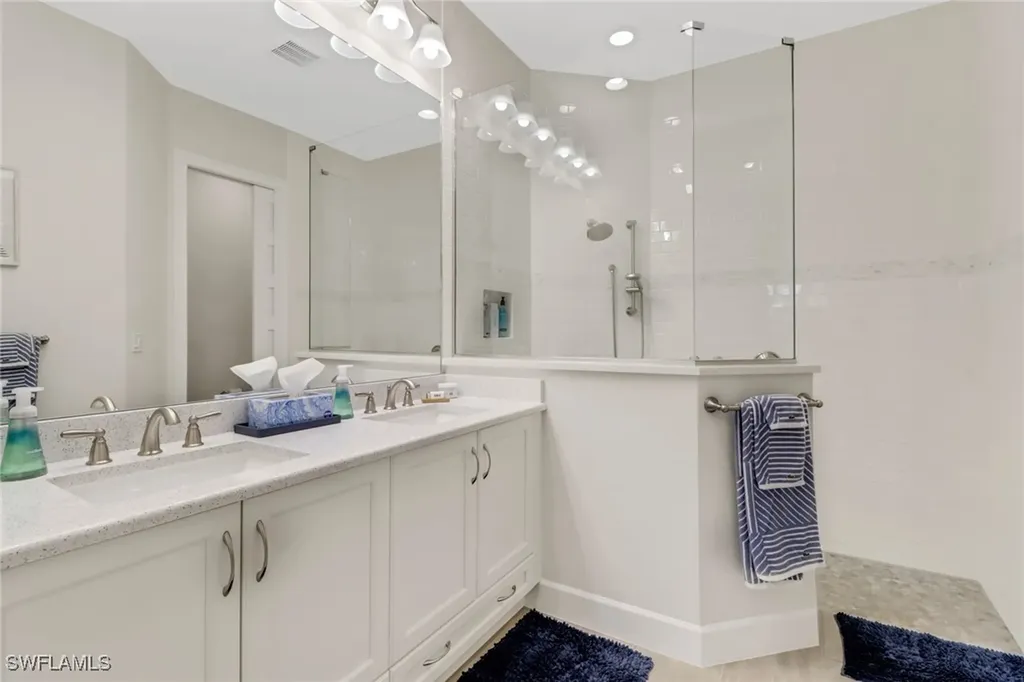 6283 Arriba Avenue Naples FL 34113