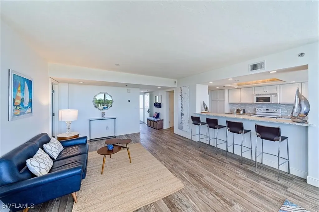 6361 Pelican Bay Boulevard Naples FL 34108