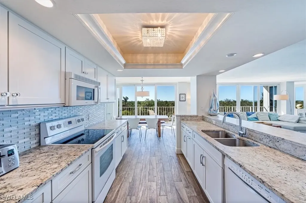 6361 Pelican Bay Boulevard Naples FL 34108