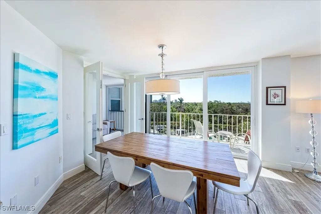 6361 Pelican Bay Boulevard Naples FL 34108
