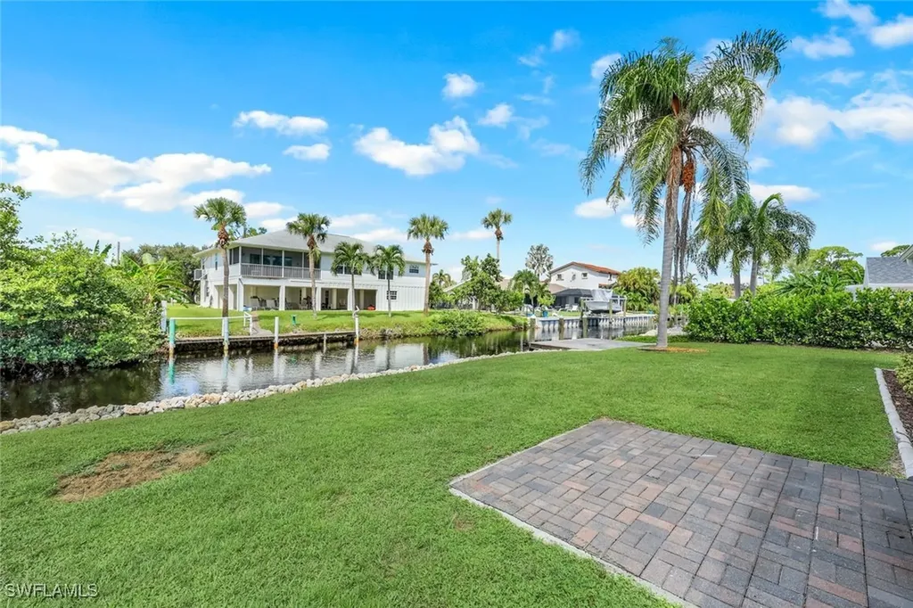 27150 Esther Drive Bonita Springs FL 34135