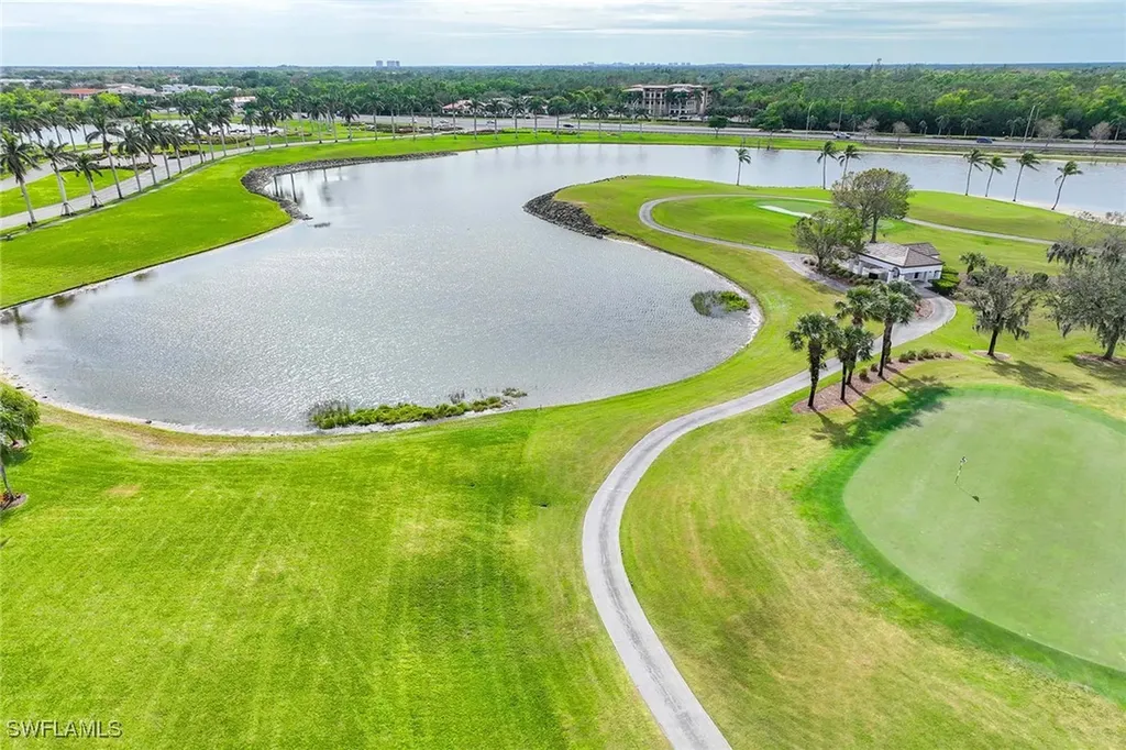 9060 Michael Circle Naples FL 34113