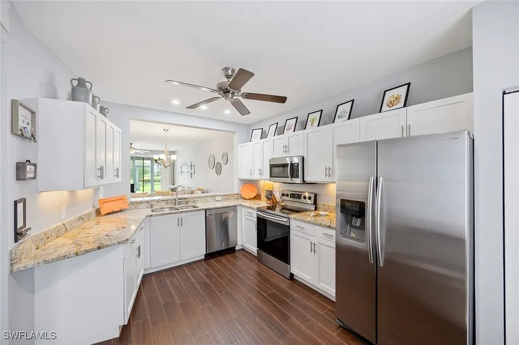 9060 Michael Circle Naples FL 34113