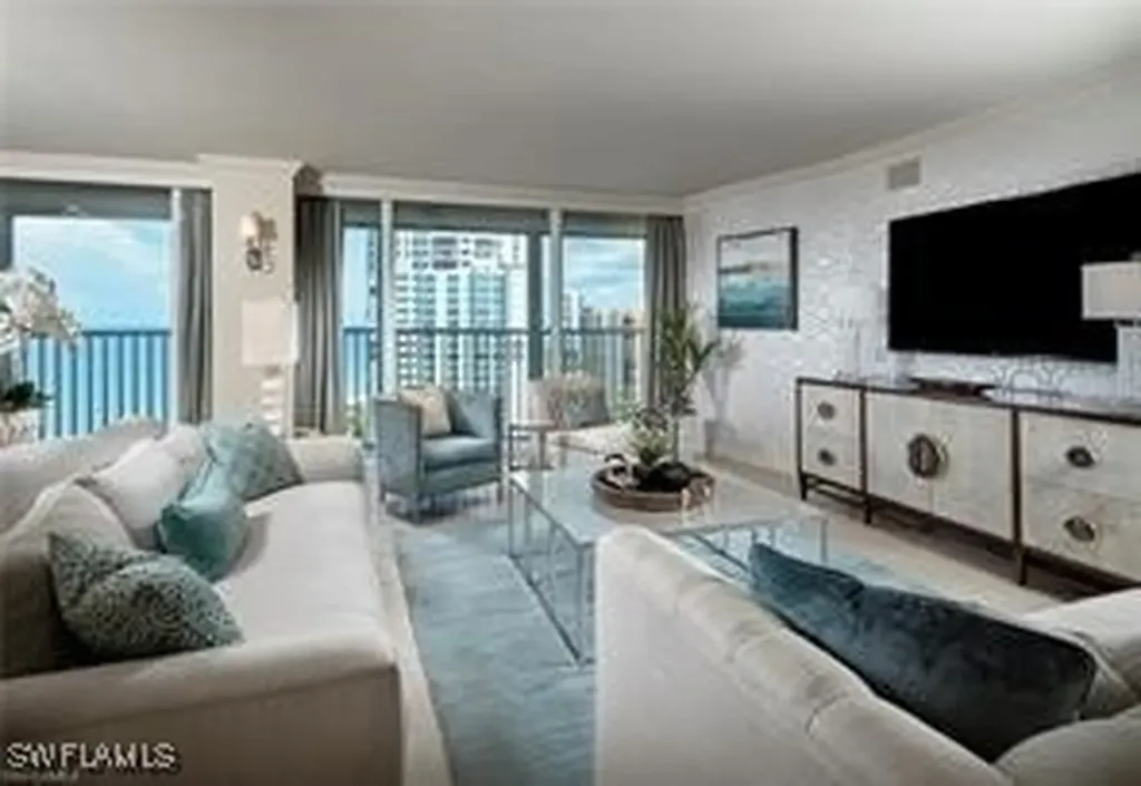 4041 Gulf Shore Boulevard N Naples FL 34103