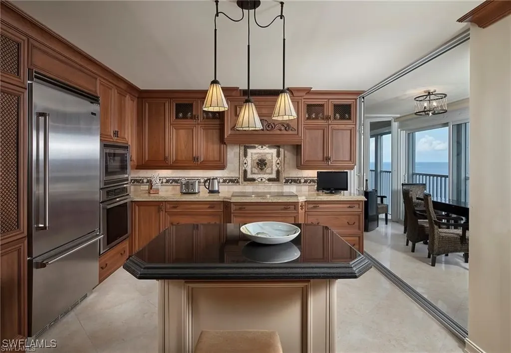 4041 Gulf Shore Boulevard N Naples FL 34103