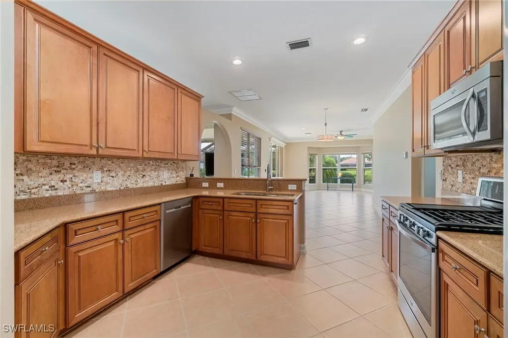 9921 Rookery Circle Estero FL 33928