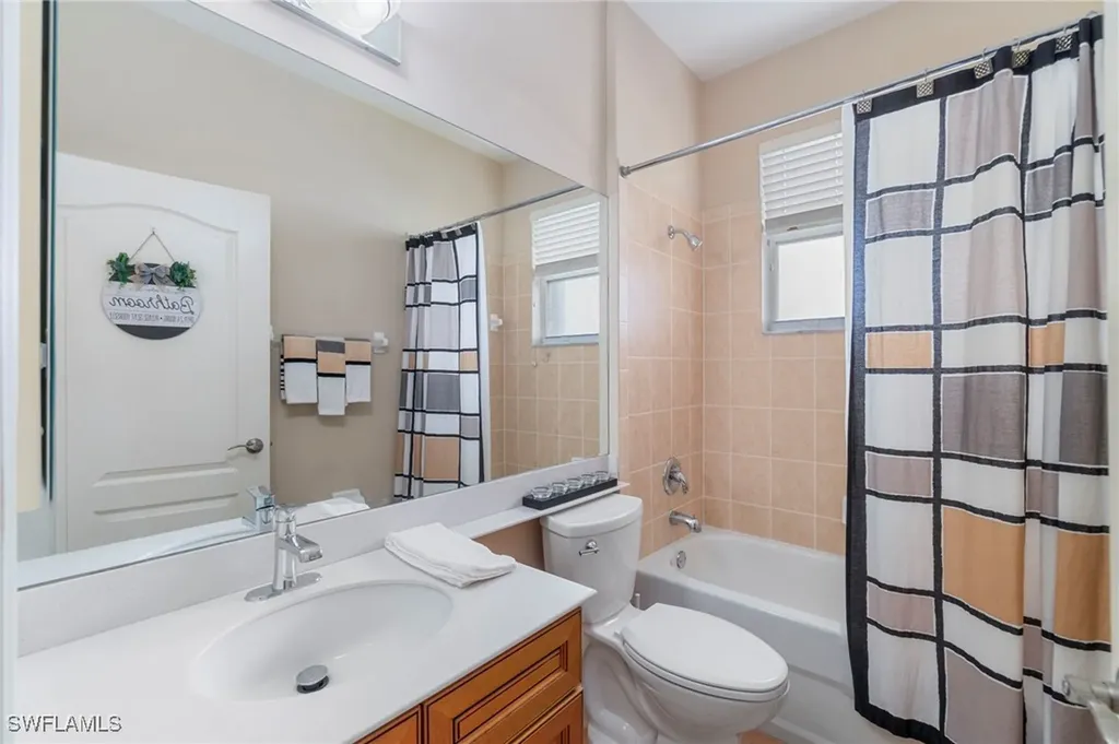 9921 Rookery Circle Estero FL 33928