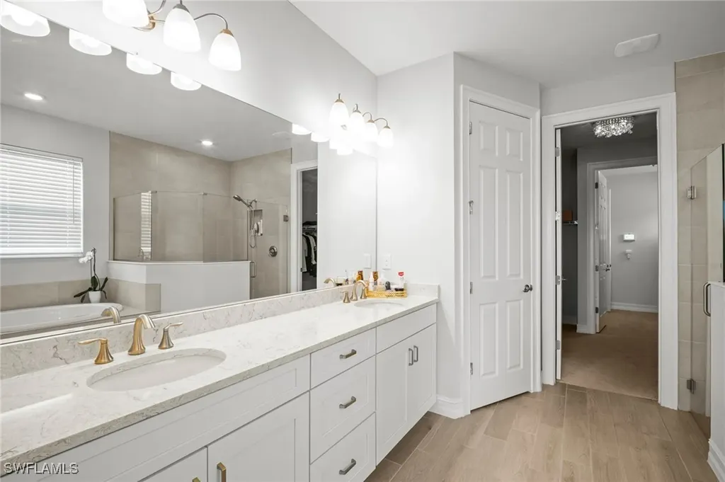 28041 Captiva Shell Loop Bonita Springs FL 34135